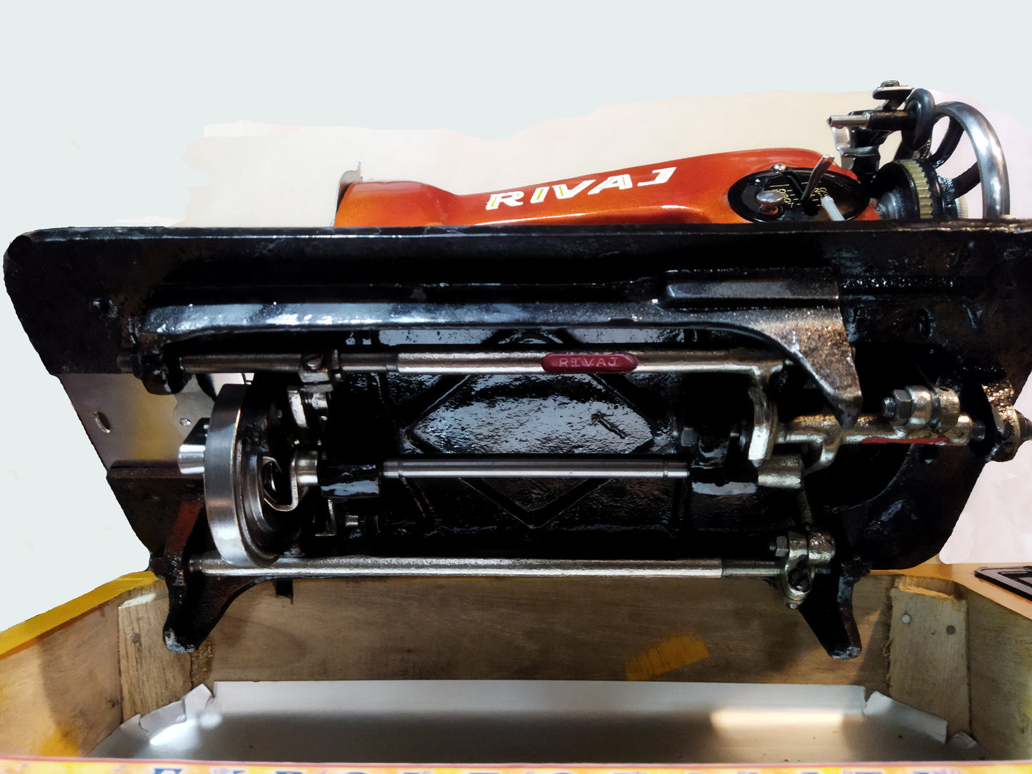 Sewing Machine-Ideal in Stitching